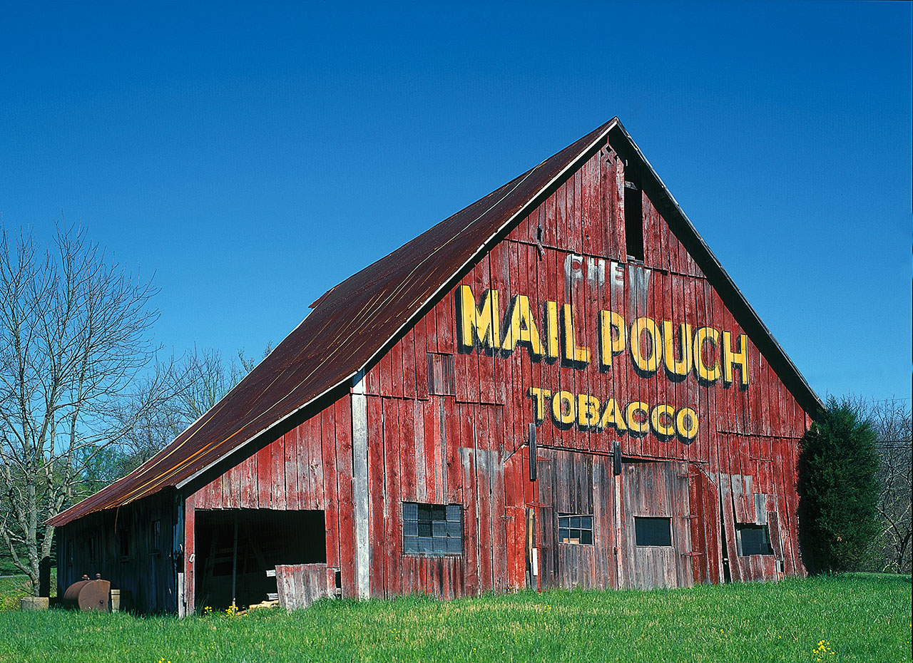 mail-pouch-barn-near-nashville-indiana.jpg