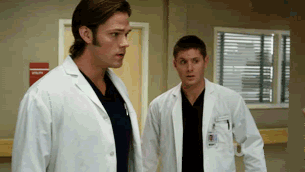 dr-sexy-supernatural-changing-channels.gif