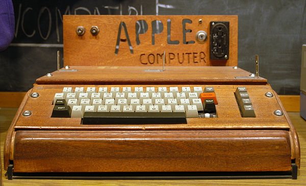 600px-Apple_I_Computer.jpg