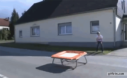 1352740108_kids_trampoline_stunt_causes_accident.gif