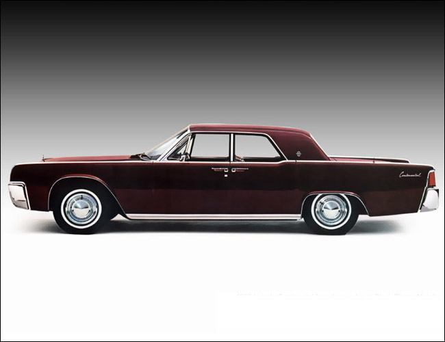 1961-Lincoln-Continental-Gear-Patrol-Ambiance-2.jpg