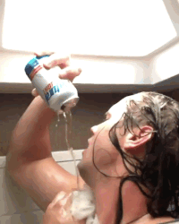 200w_d (1).gif