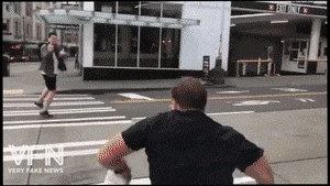659E19AD-75CF-485C-8CC1-31AE9F544A78.gif