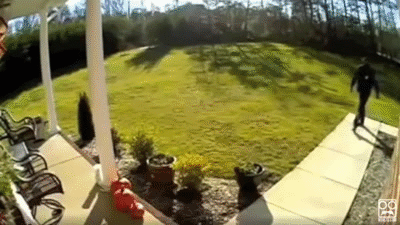 7C2E1027-E220-40E0-915D-1000BBDA745D.gif