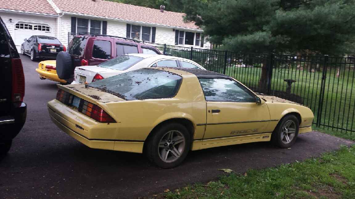 85 iroc.jpg