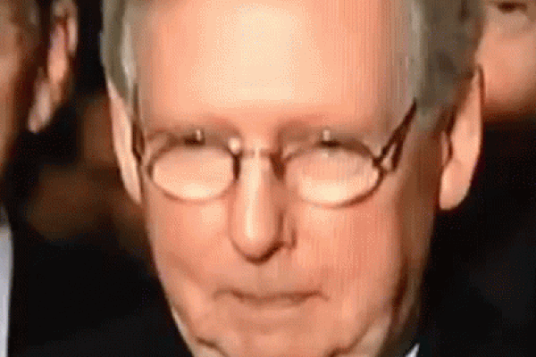 98d709bb-00df-4e7e-80fc-3c4cb8b44f31_600x400.gif