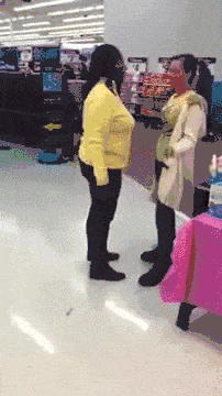 a6yMrv2_460sa.gif
