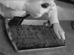 AKYB9lPyiYiD6.gif