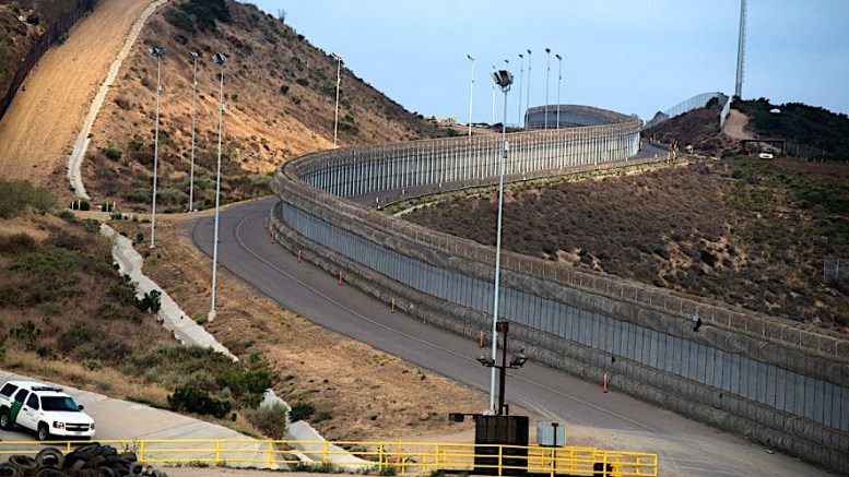 border-wall-2.jpg