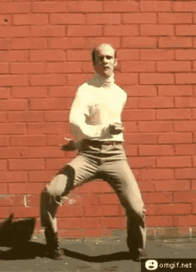 C10F603F-C2F8-4F23-B1AD-843F7C95EE50.gif