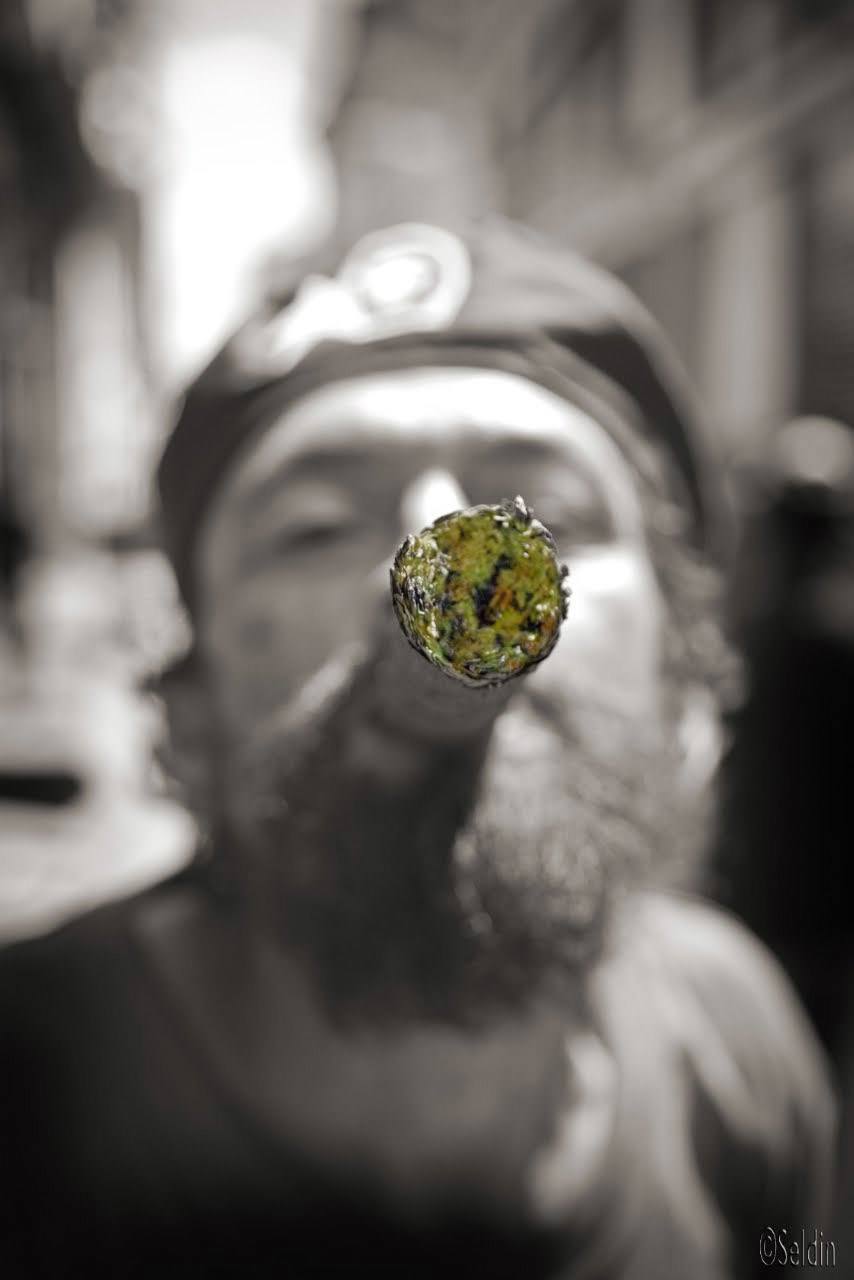 Che Joint.jpg