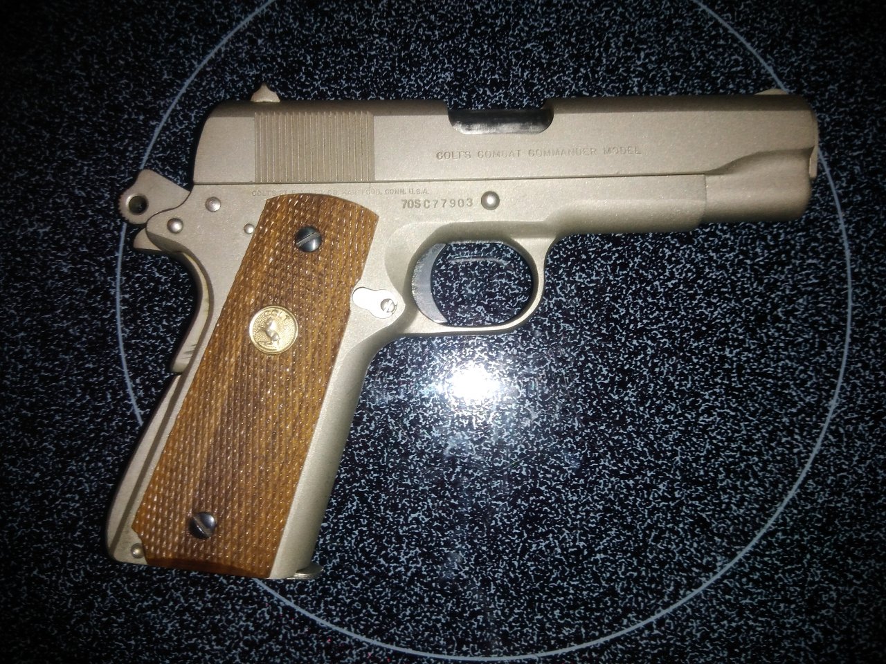 Colt Commander.jpg