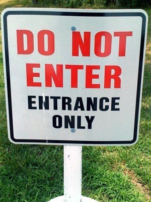 DoNotEnterFunnySigns.jpeg