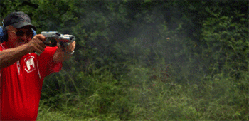double-gun-firing-far-88b.gif
