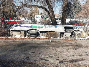 Fake FedEx truck rollover.jpg