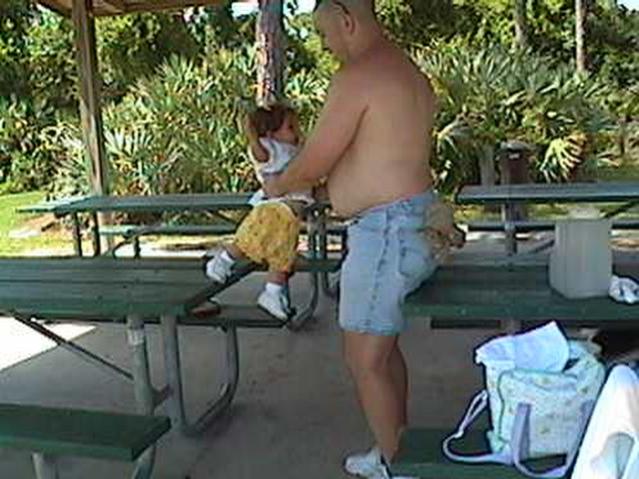Fat Dad 4 27 02.jpg
