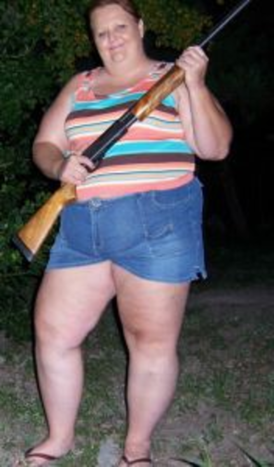 fatcityredneckgal_thumb_300x511.png