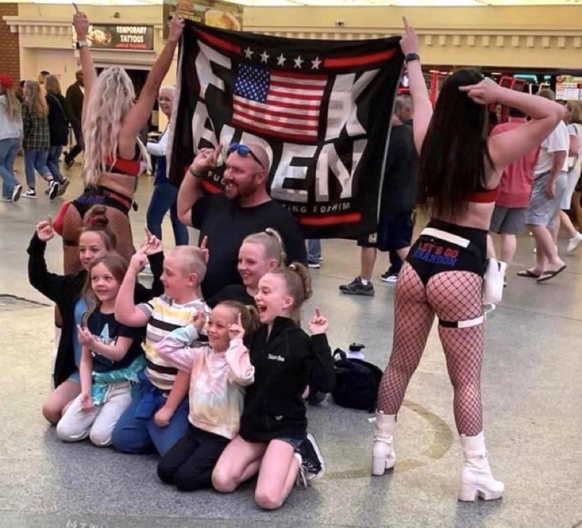 FeqxCMnX0AIsecy.jpg
