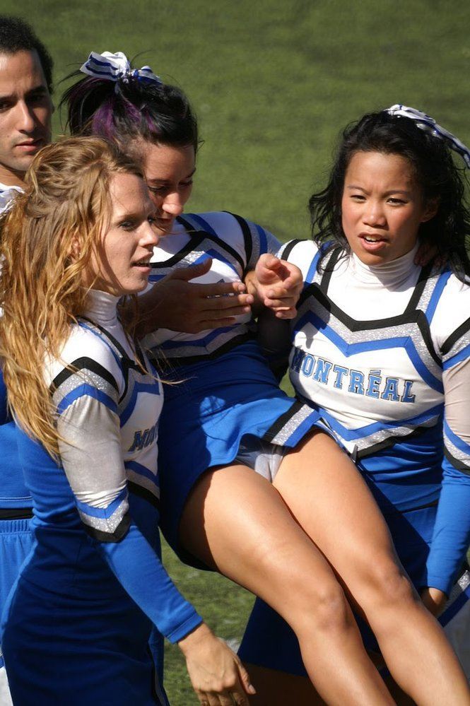 Didnt know Canada had cheerleaders! 