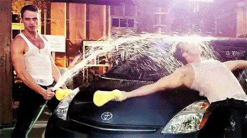 giphy.gif