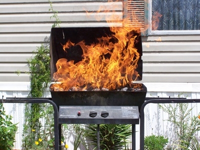 grill-fire.jpg