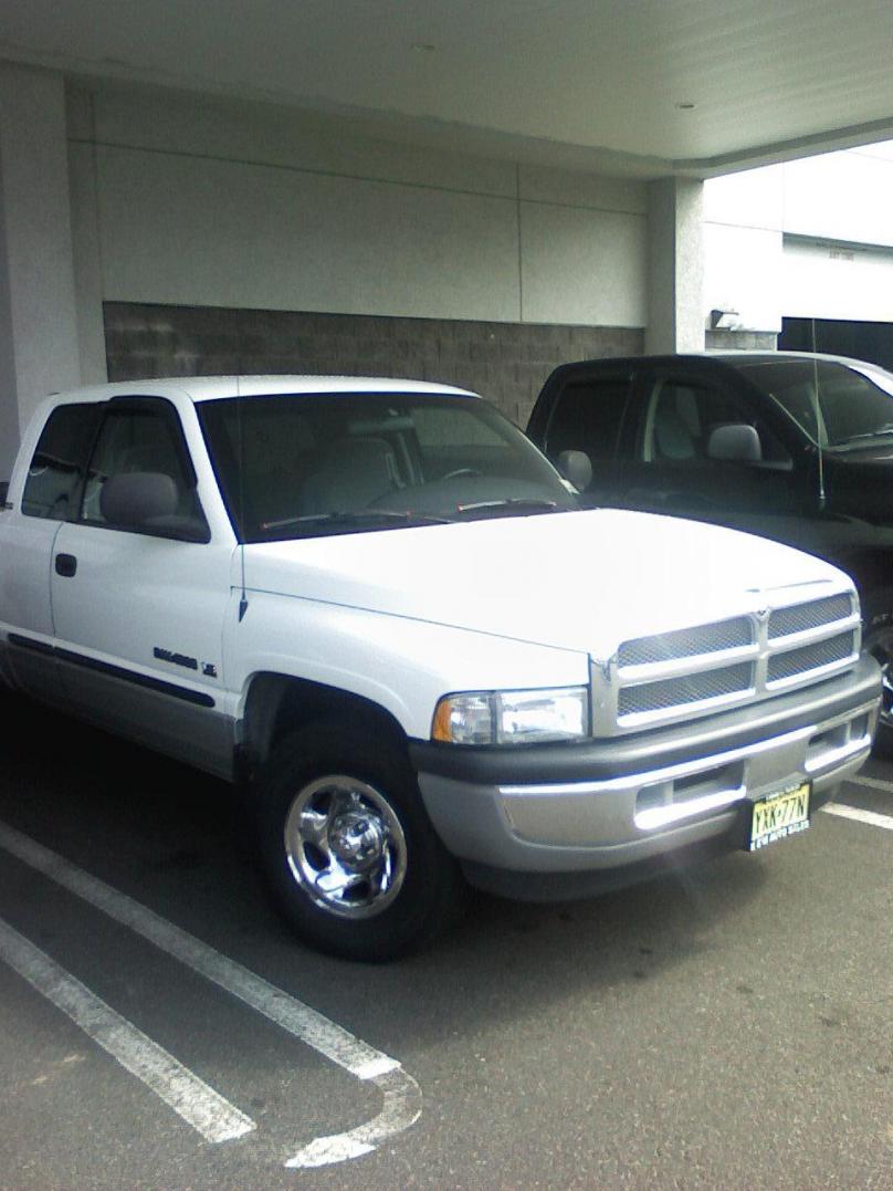 juans car.jpg
