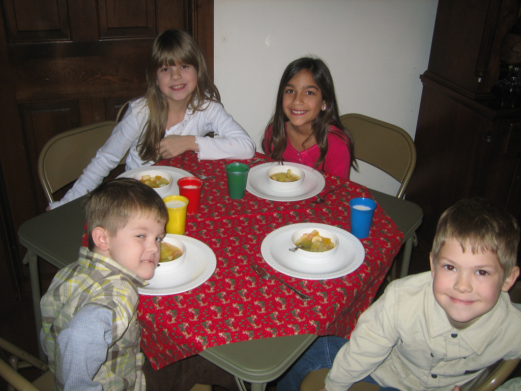 kids-table.jpg