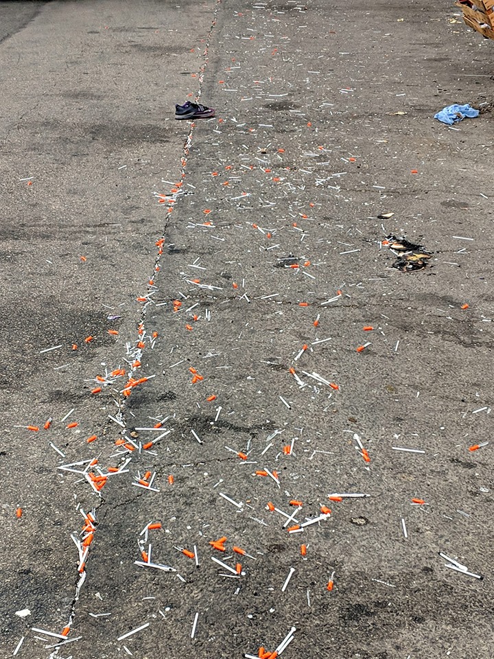 la needles.jpg