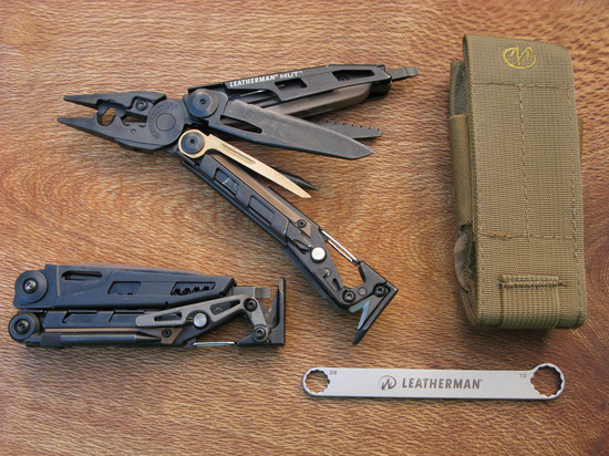 Leatherman MUT EOD Black Model 850032.1.jpg