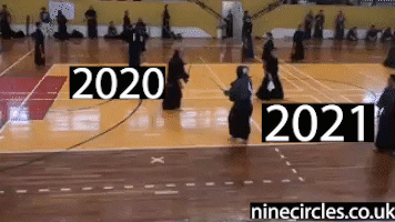 oScNDb76U4vNRvYl4P.gif