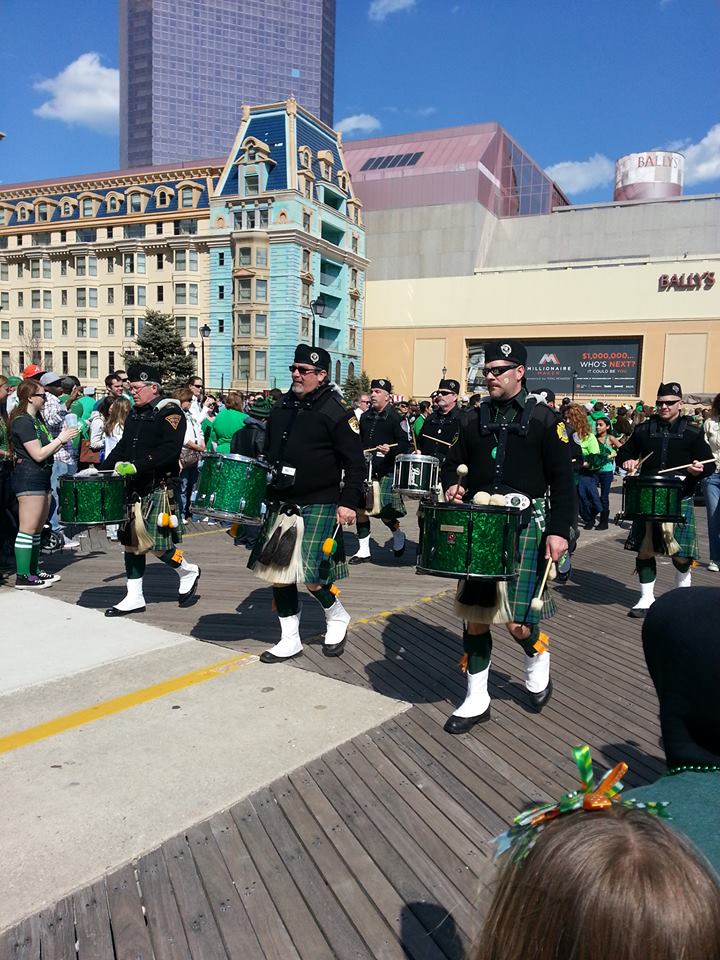 Pipes and the drums Boardwalg 2014.jpg