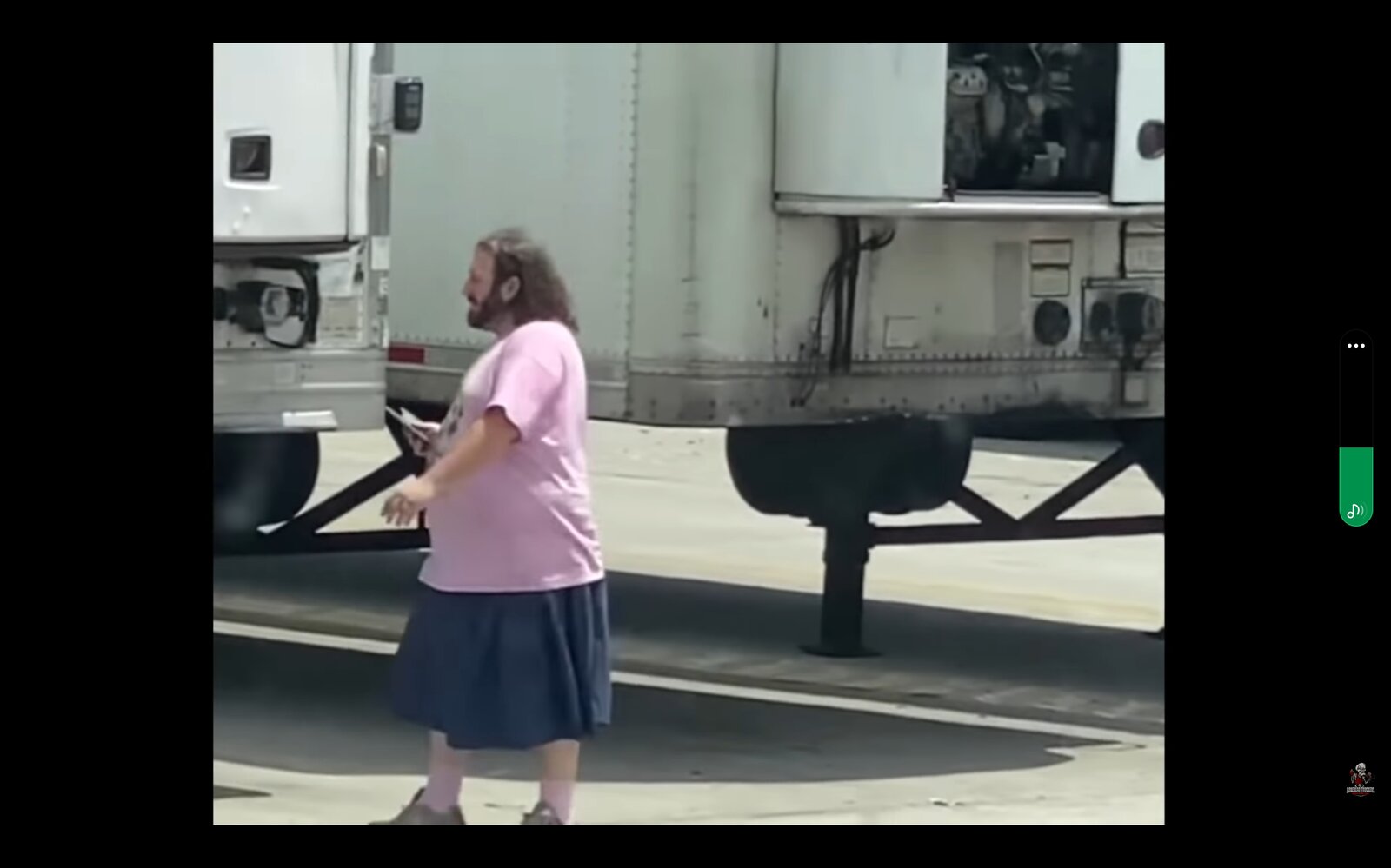 Screenshot_20230622_210226_YouTube.jpg