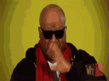 tenor-3.gif