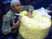 tenor (3).gif