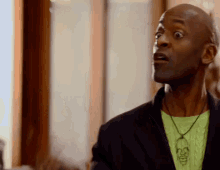 tenor (4).gif
