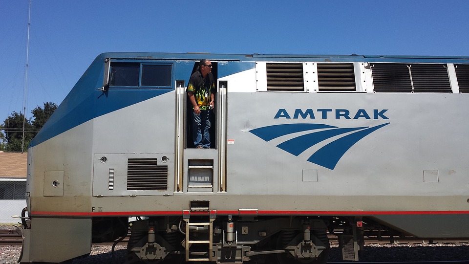 train-1453416_960_720.jpg