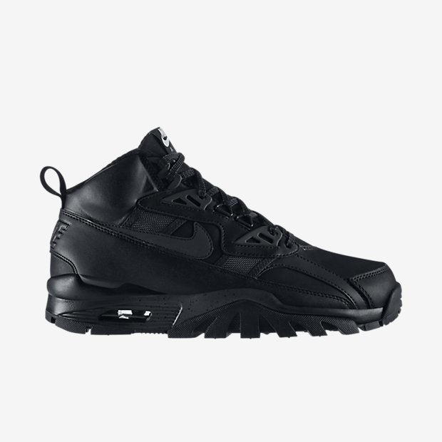 TRAINER-SC-SNKBT-684713_002_A.jpg