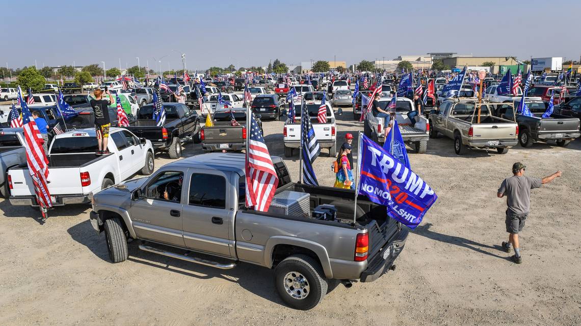 Trucks for Trump.jpg