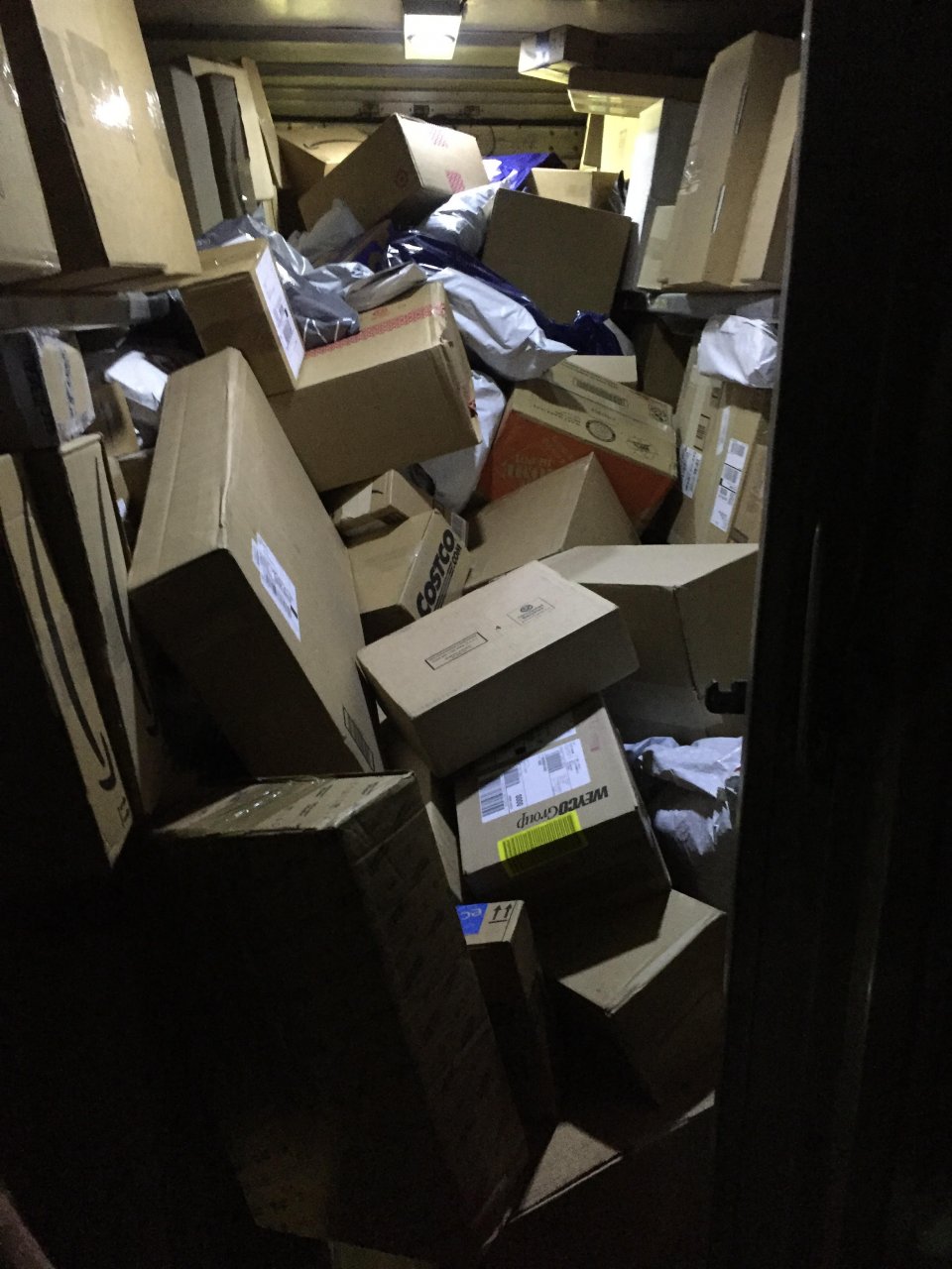 ups1.jpg