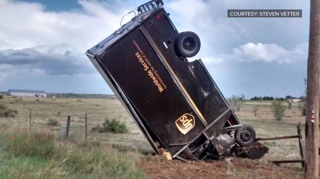 upstrucktornado.jpg