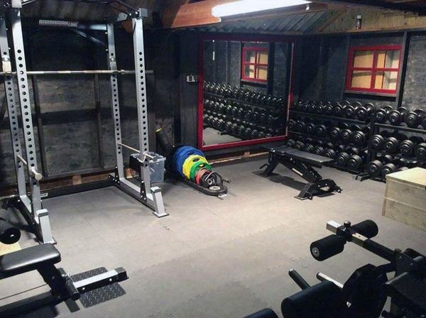 weight-lifting-equipment.jpg