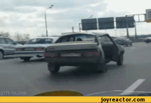 gif-car-driving-broken-561386.gif