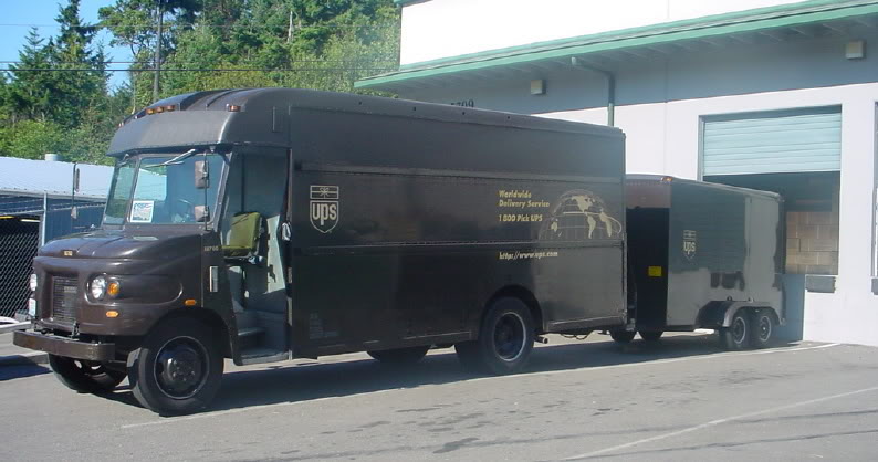 upstrucktrailer.jpg