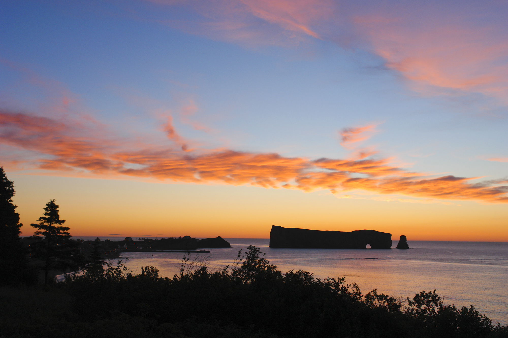 Before-sunrise-perse-rock.jpg