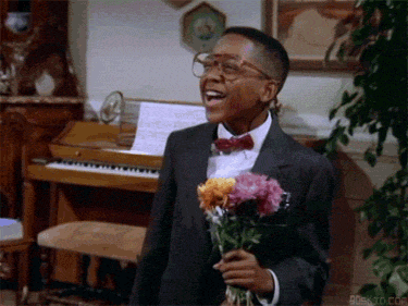 those-awkward-moments-when-you-cant-stop-laughing_851.gif
