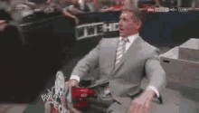 tenor.gif
