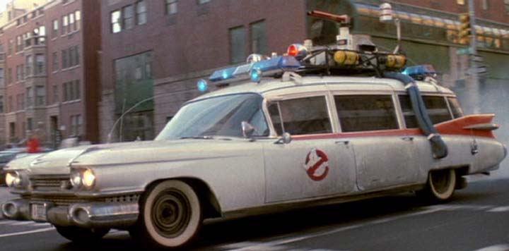 ECTO-1-beginning-of-Ghostbusters-II.jpg