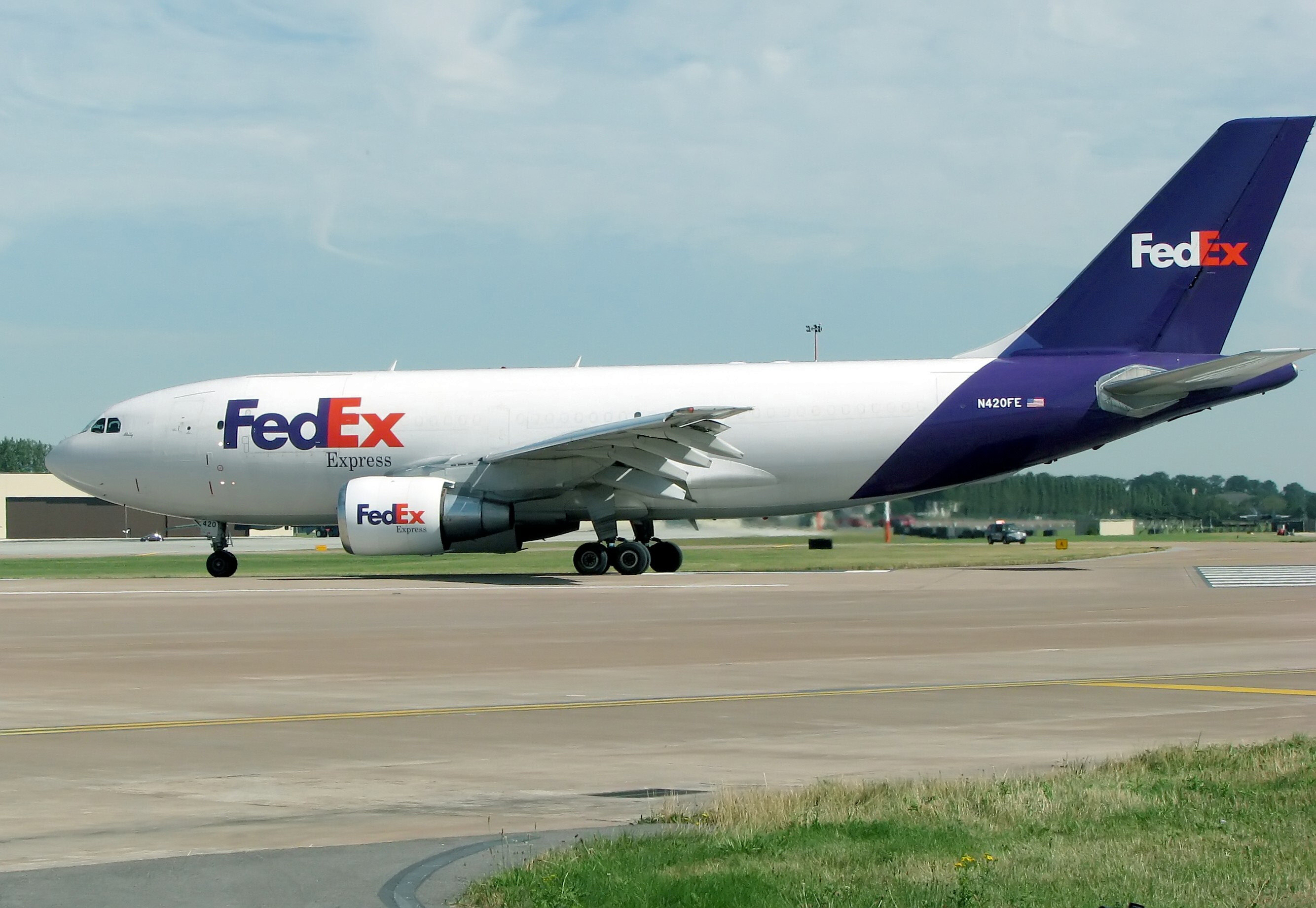 Fedex.a310-200.n420fe.arp.jpg