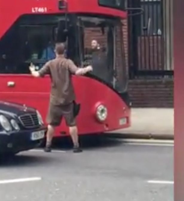 UPS-driver-tries-to-attack-bus-driver-in-Knightsbridge.jpg