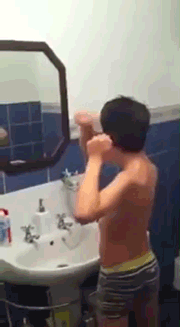 Dancing%20in%20Mirror.gif